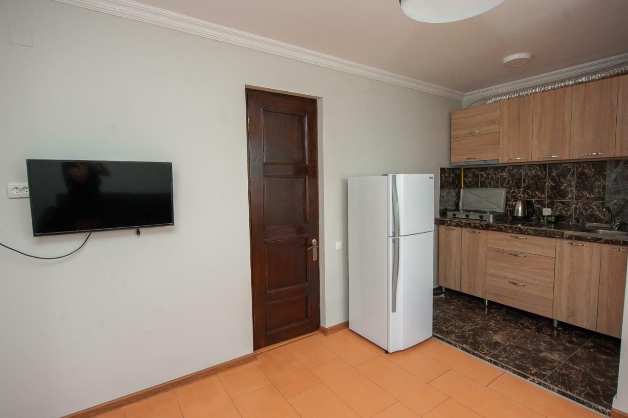 Hotel Cosmos Batumi Luaran gambar